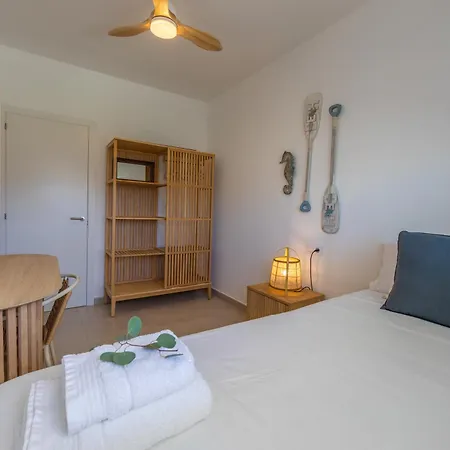 Large Garden With Countryside Views, Pool & Wifi Apartment Tarifa
