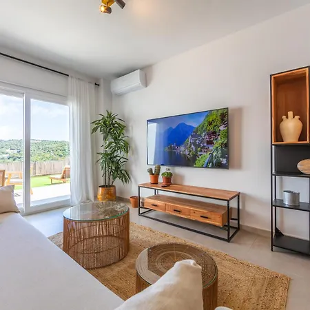 Apartment Large Garden With Countryside Views, Pool & Wifi Tarifa